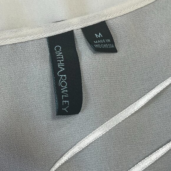 Cynthia Rowley Long Sleeve Kint Gray Crew Neck T-Shirt iChiffon Lining Size M - Picture 6 of 7